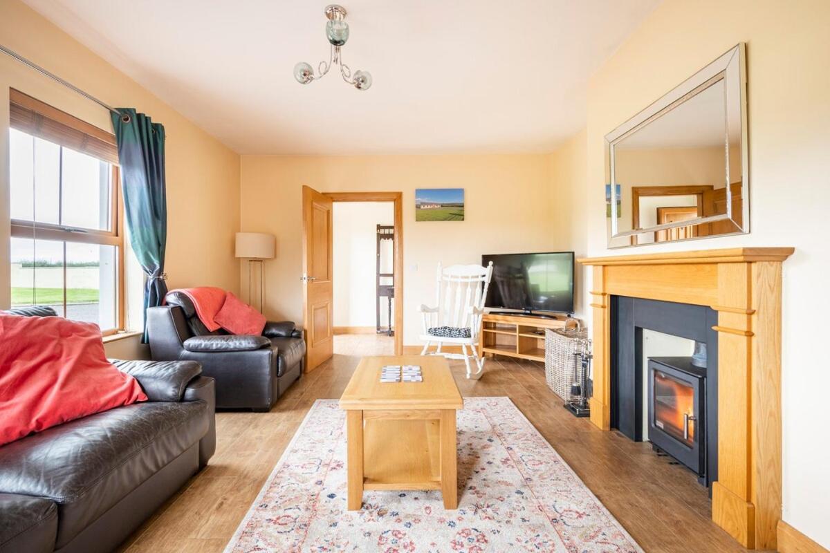 Bin Mountain Self Catering view 3