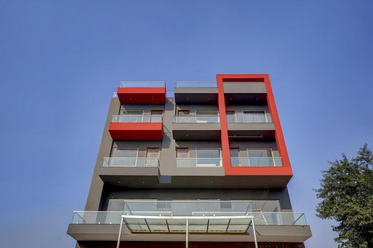 OYO Townhouse 83397 Jagatpura & Pratapnagar