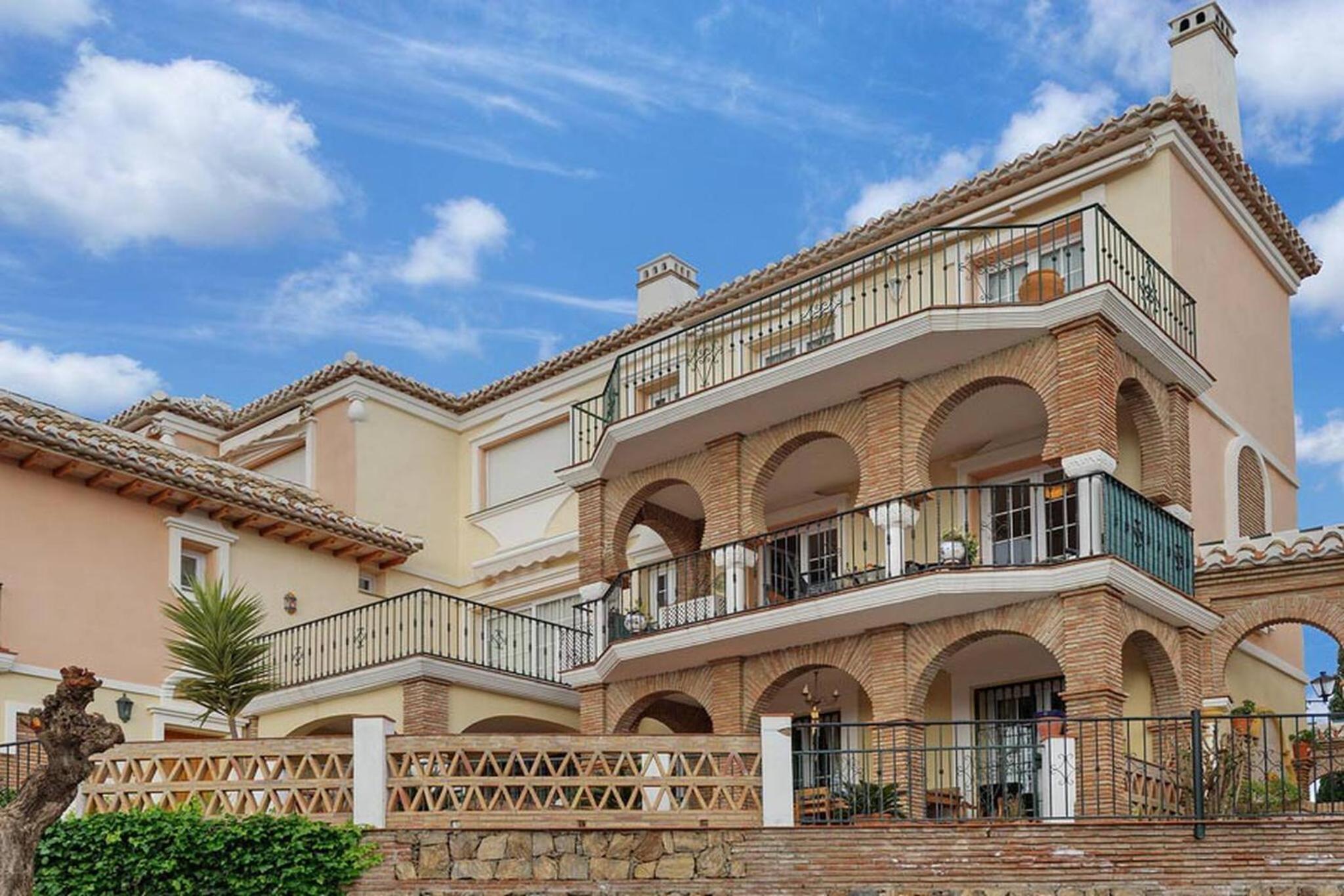 2 bedroom apartment, Puebla Aida view 2