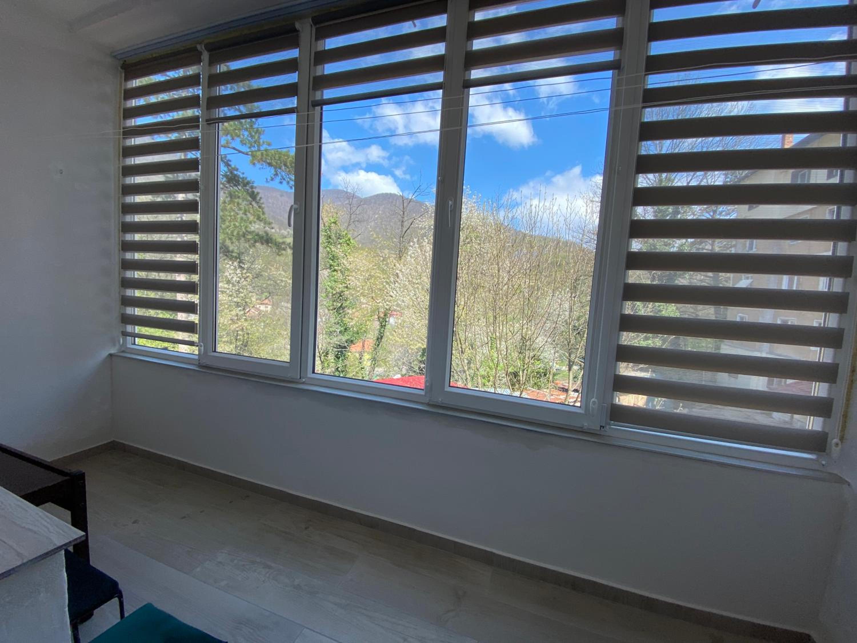 Hotel Linen Tree Apartment - Image 1