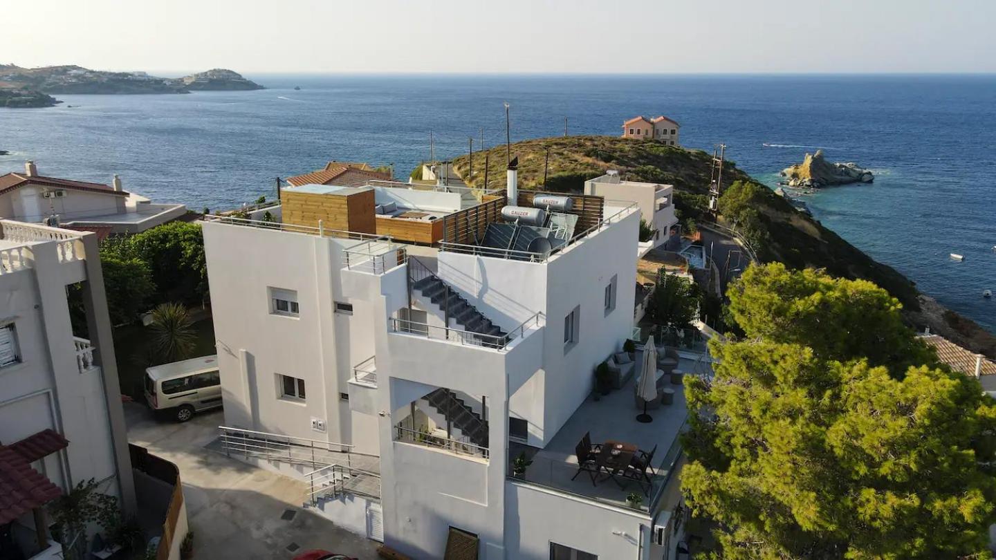 Stelianas House Top Floor Apartment with Private Jacuzzi view 3