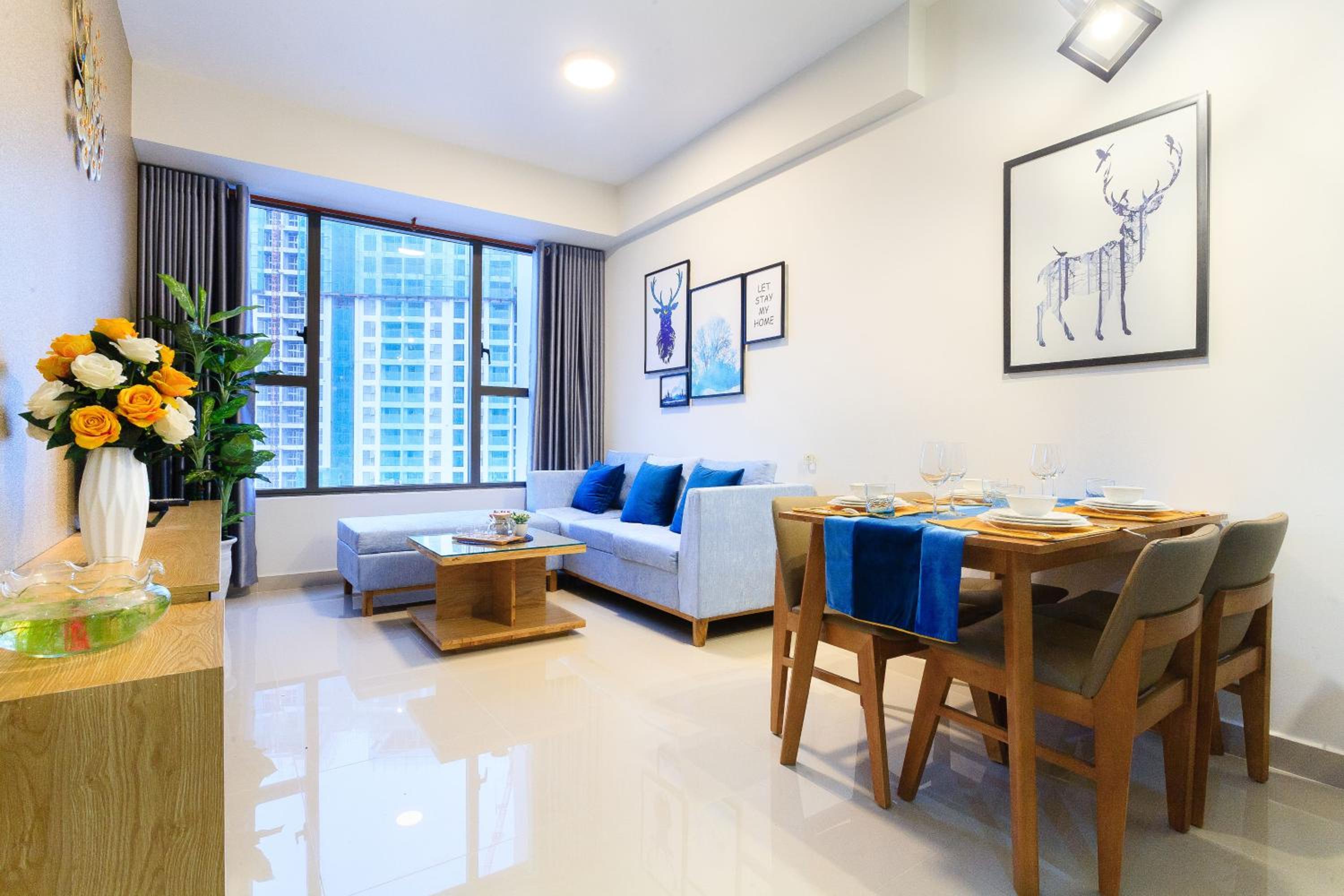 Saigon Home Apartment - Infinity Pool