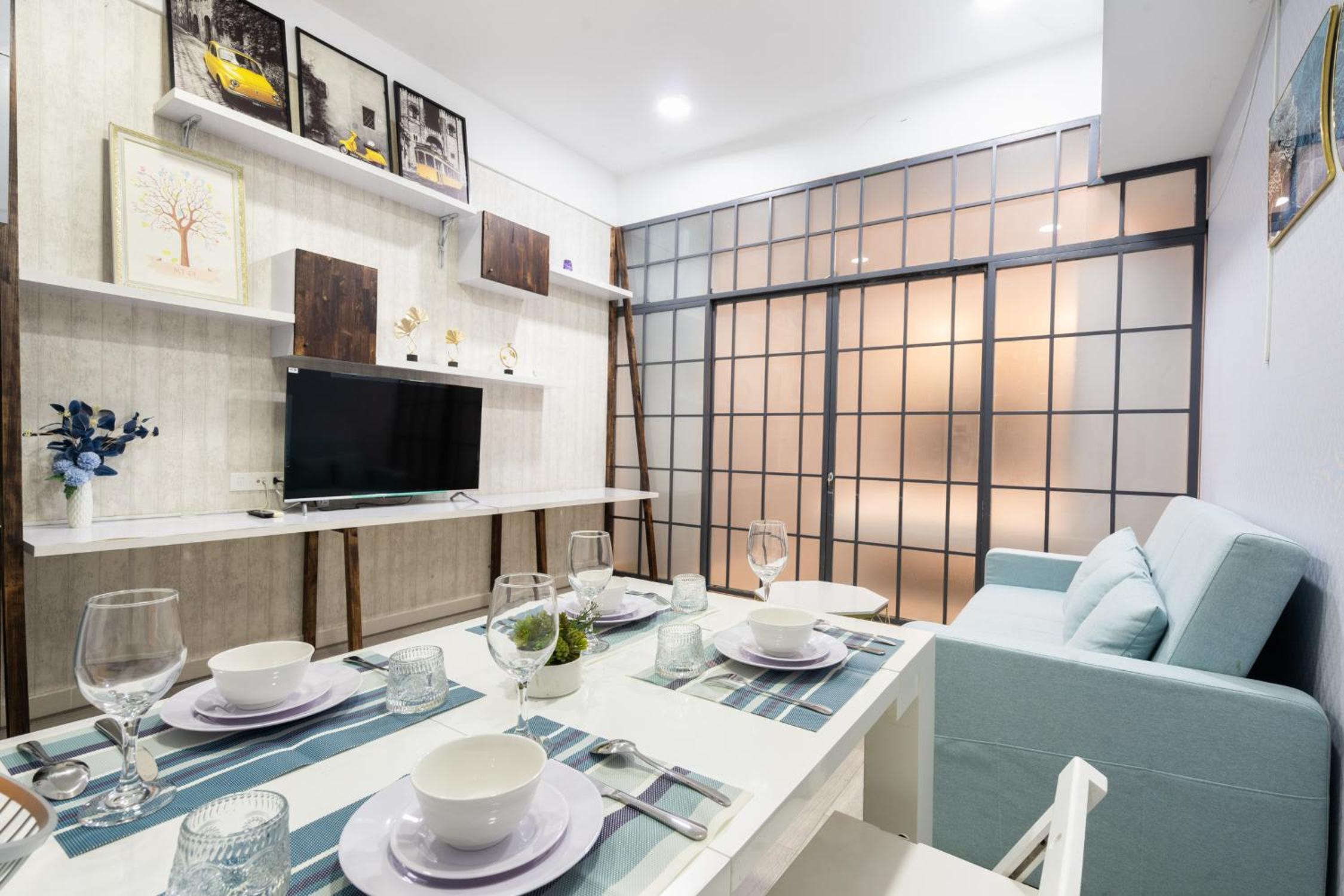 Saigon Home Apartment - Infinity Pool