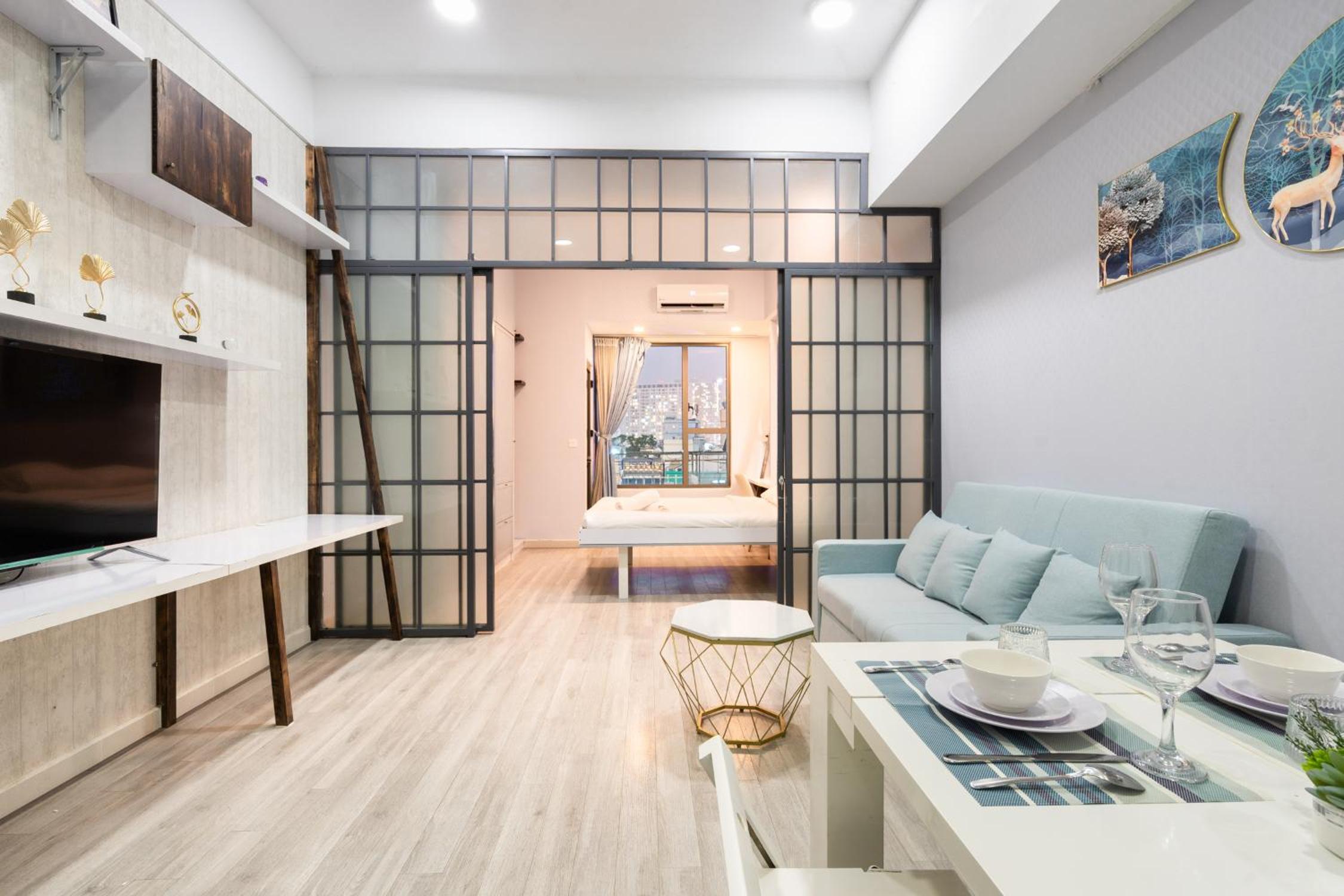 Saigon Home Apartment - Infinity Pool
