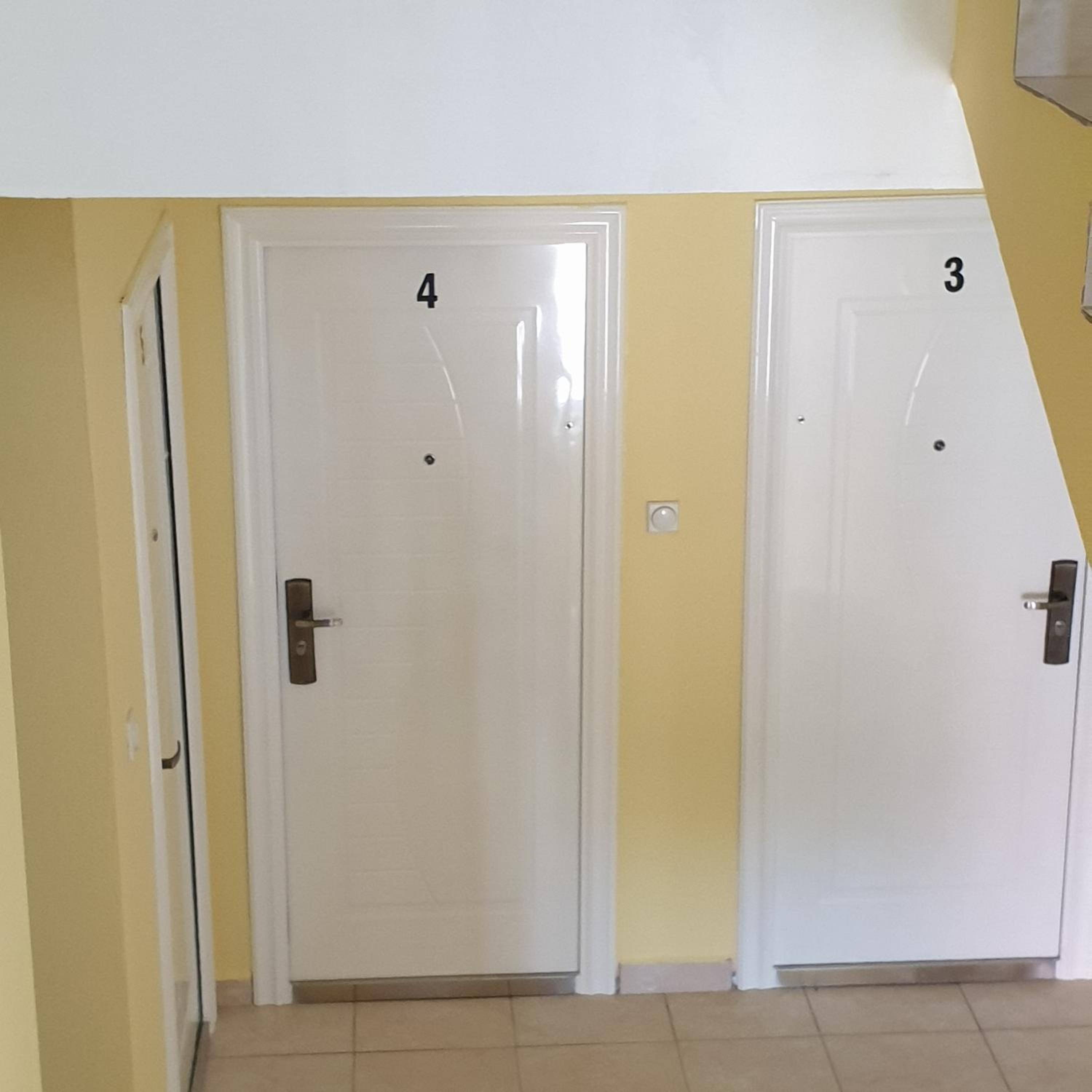 Apartmans Hari