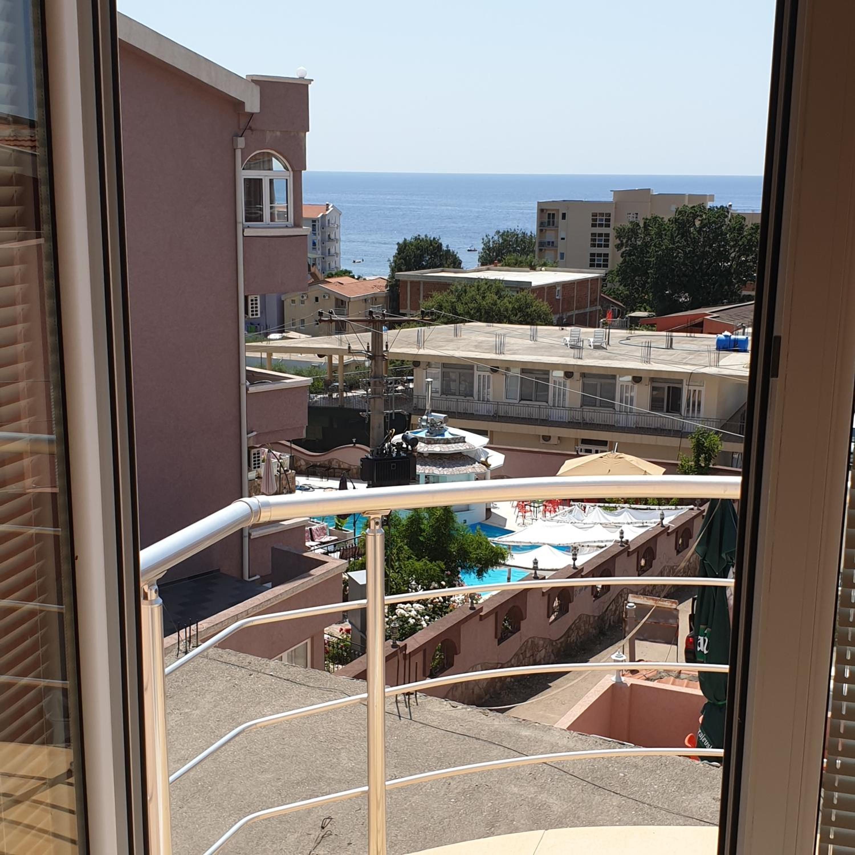 Apartmans Hari