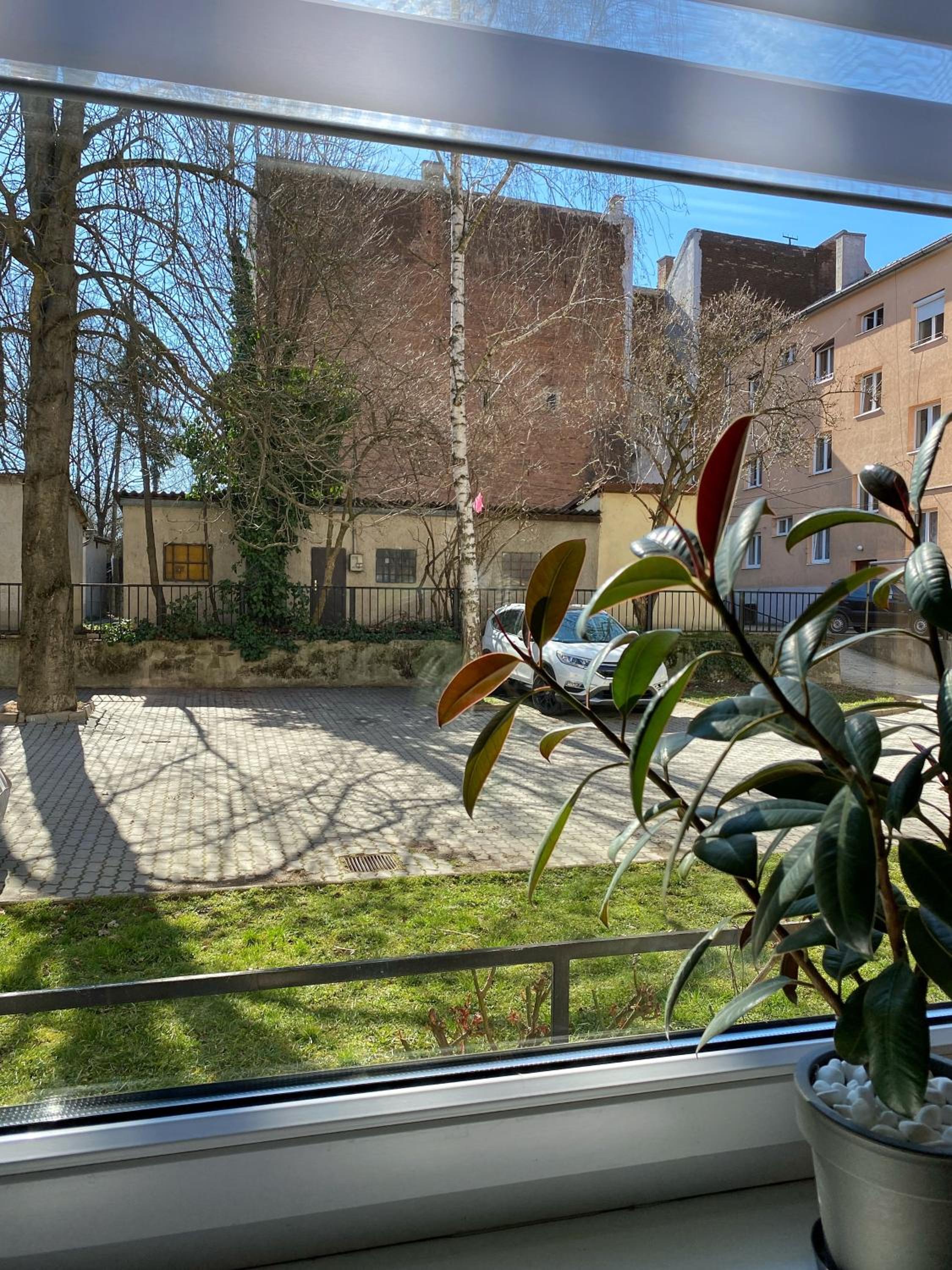 Újhely vára Apartman