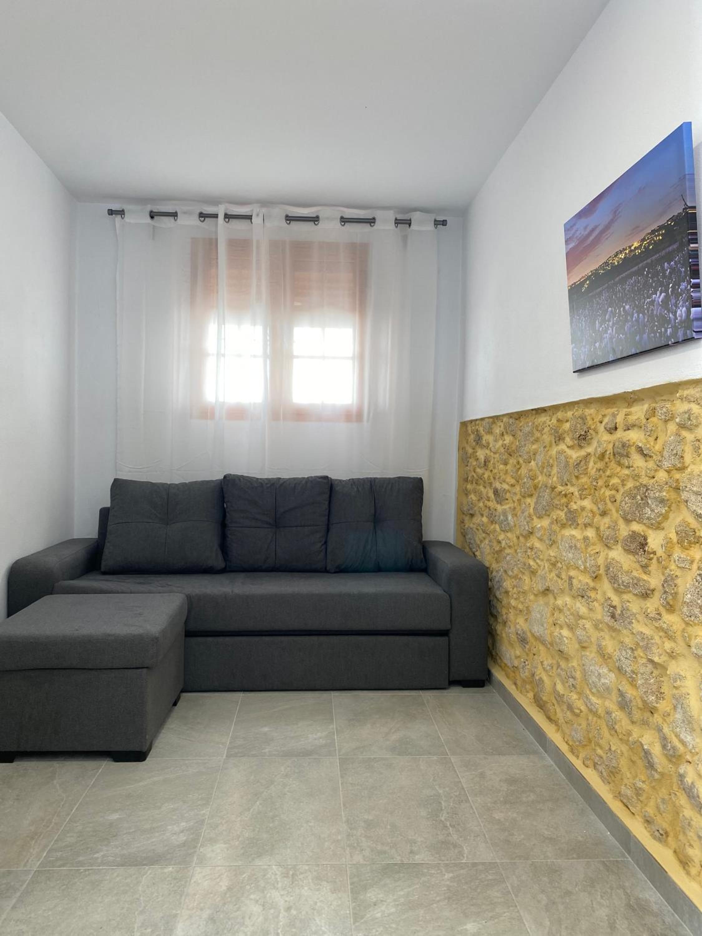 Suites Benalup Centro