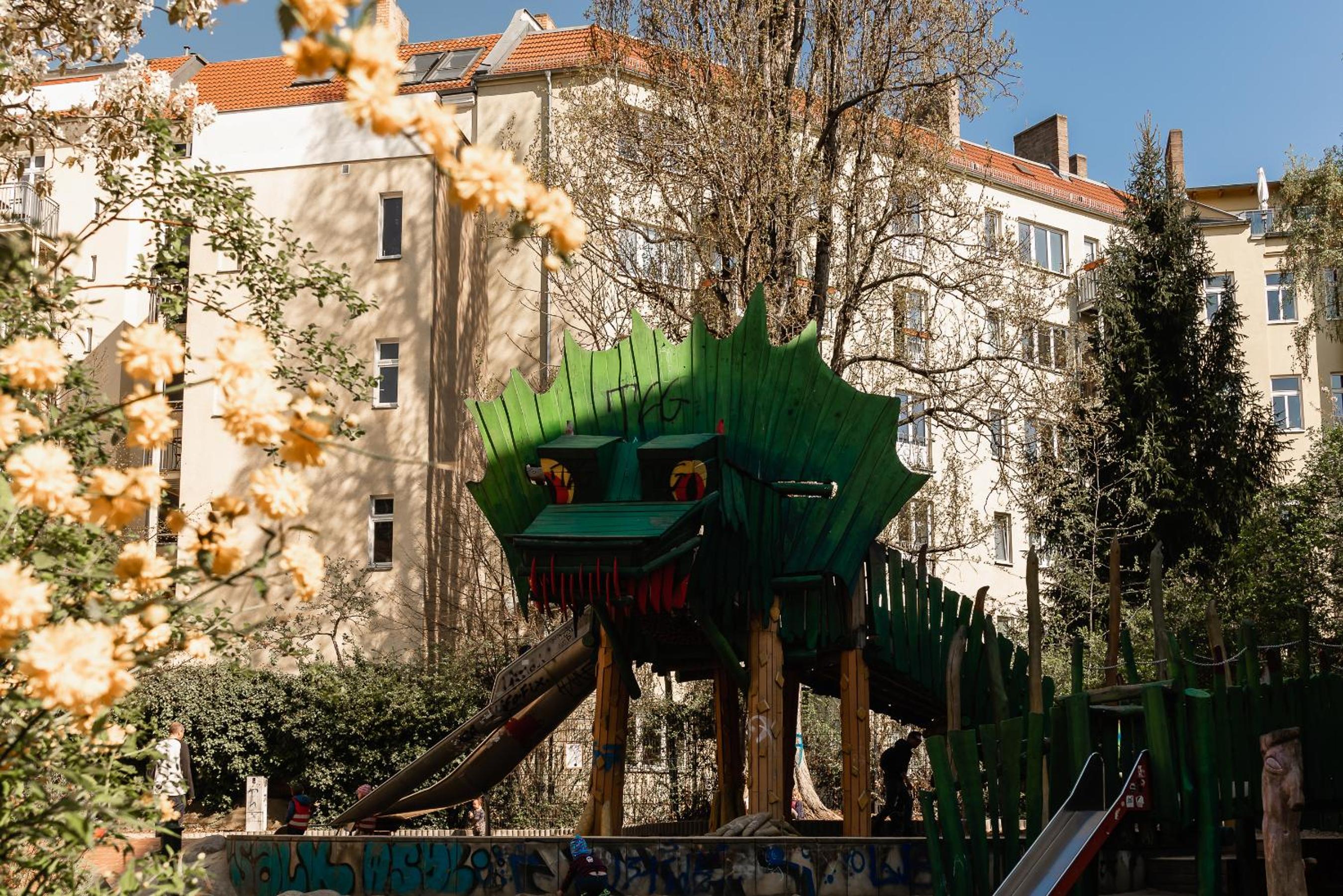 Family-friendly apartment in the center of Berlin