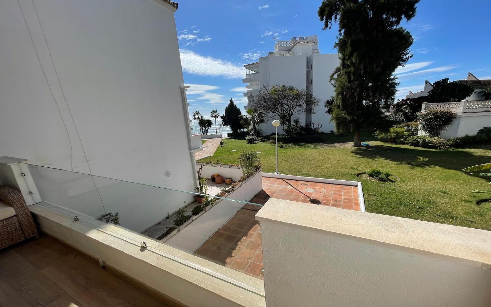 Beachfront Apartment in Marbella