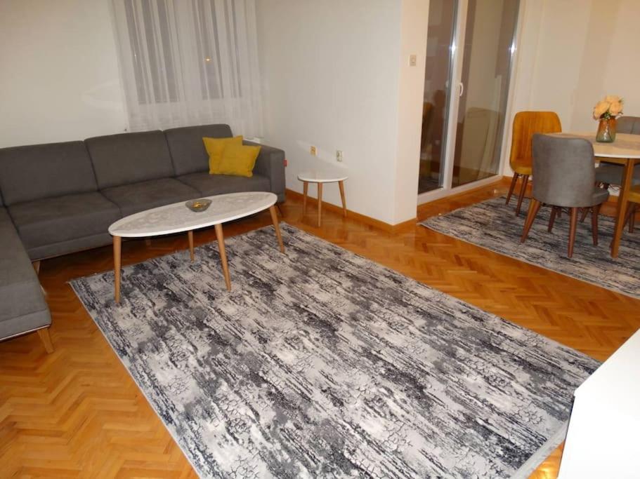 Miro's Place view 2
