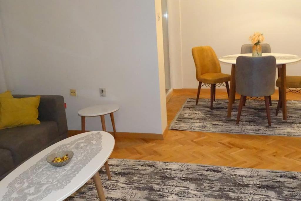 Miro's Place view 5