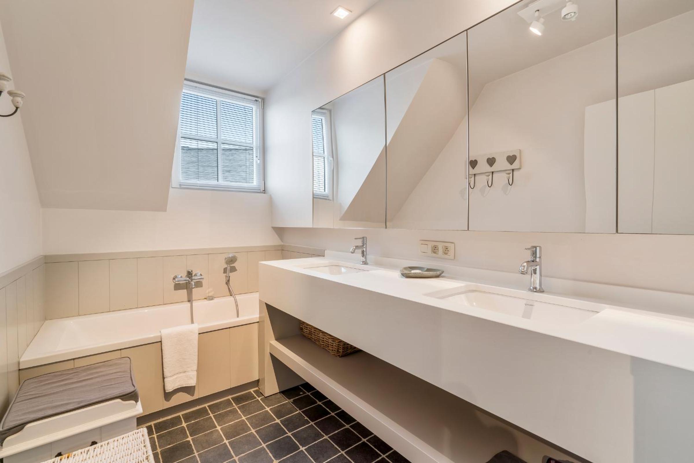 Luxe familievilla voor 9pers aan zee met tuin