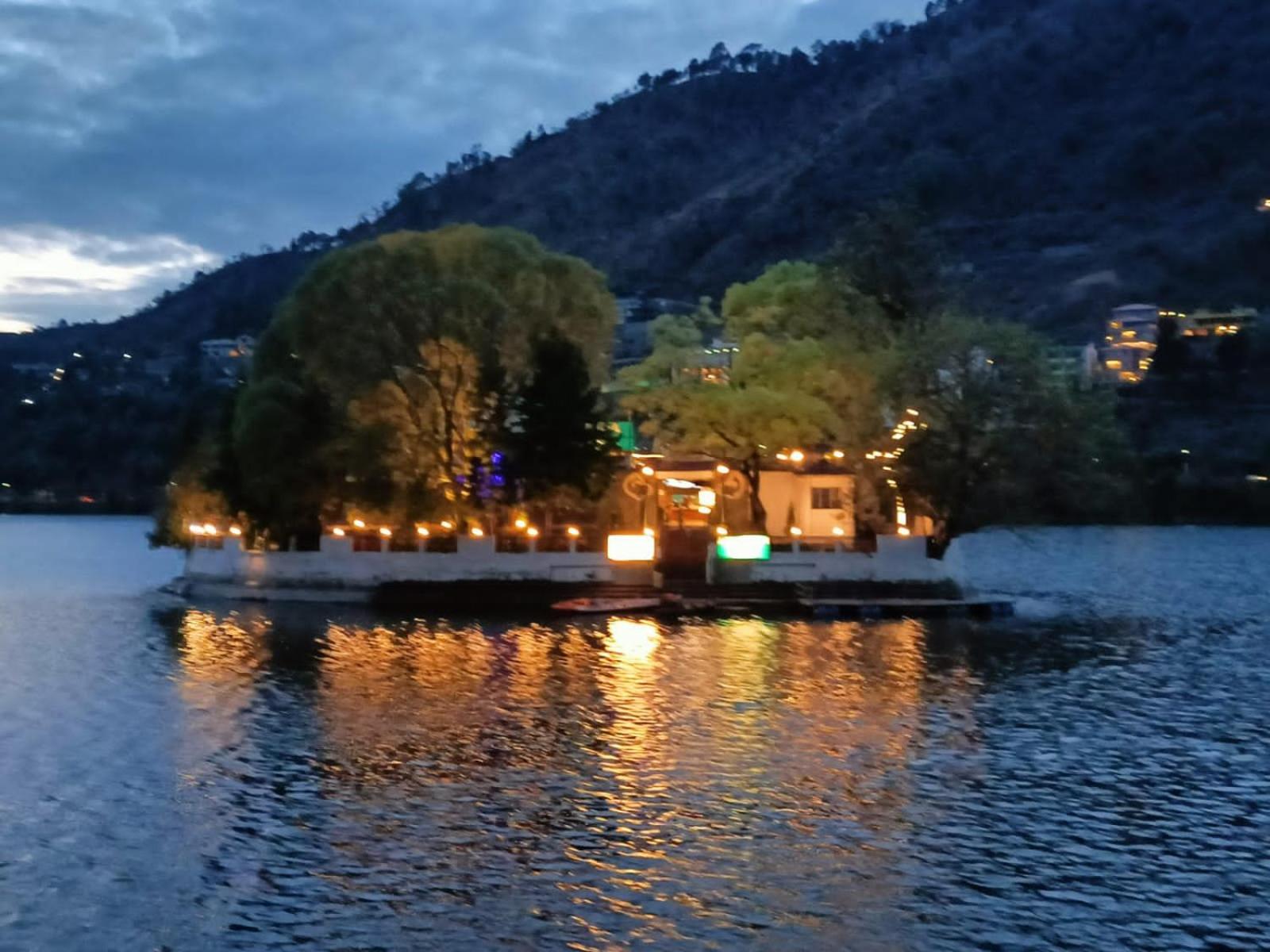 The Periwinkle Homestay Bhimtal