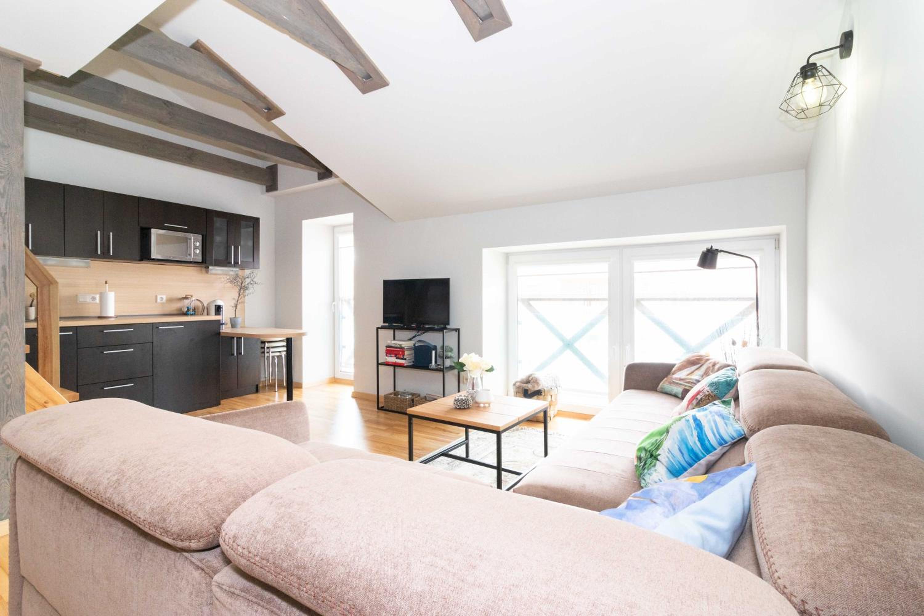 Authentic Peaceful Home Nida, By Cohost