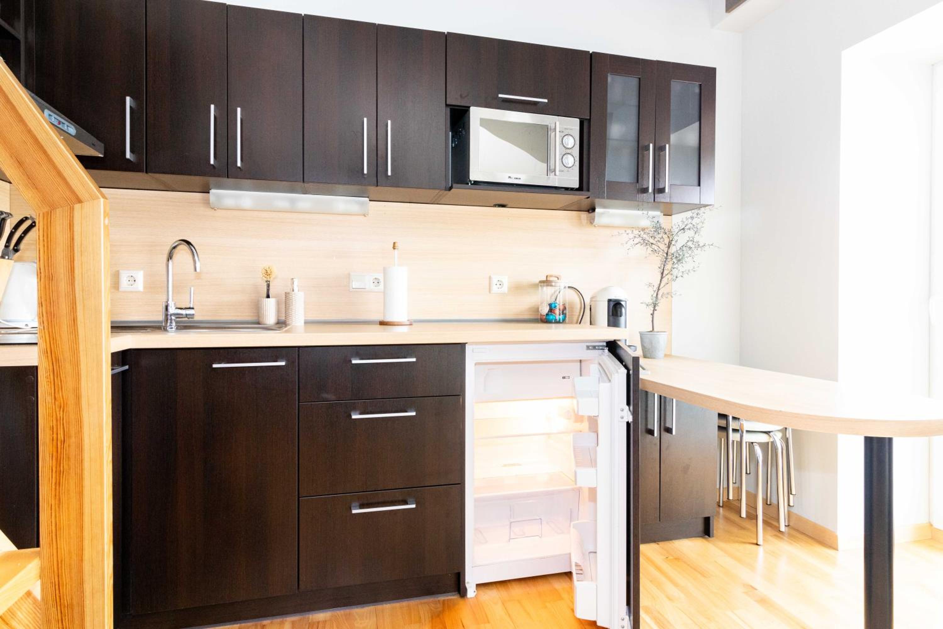 Authentic Peaceful Home Nida, By Cohost