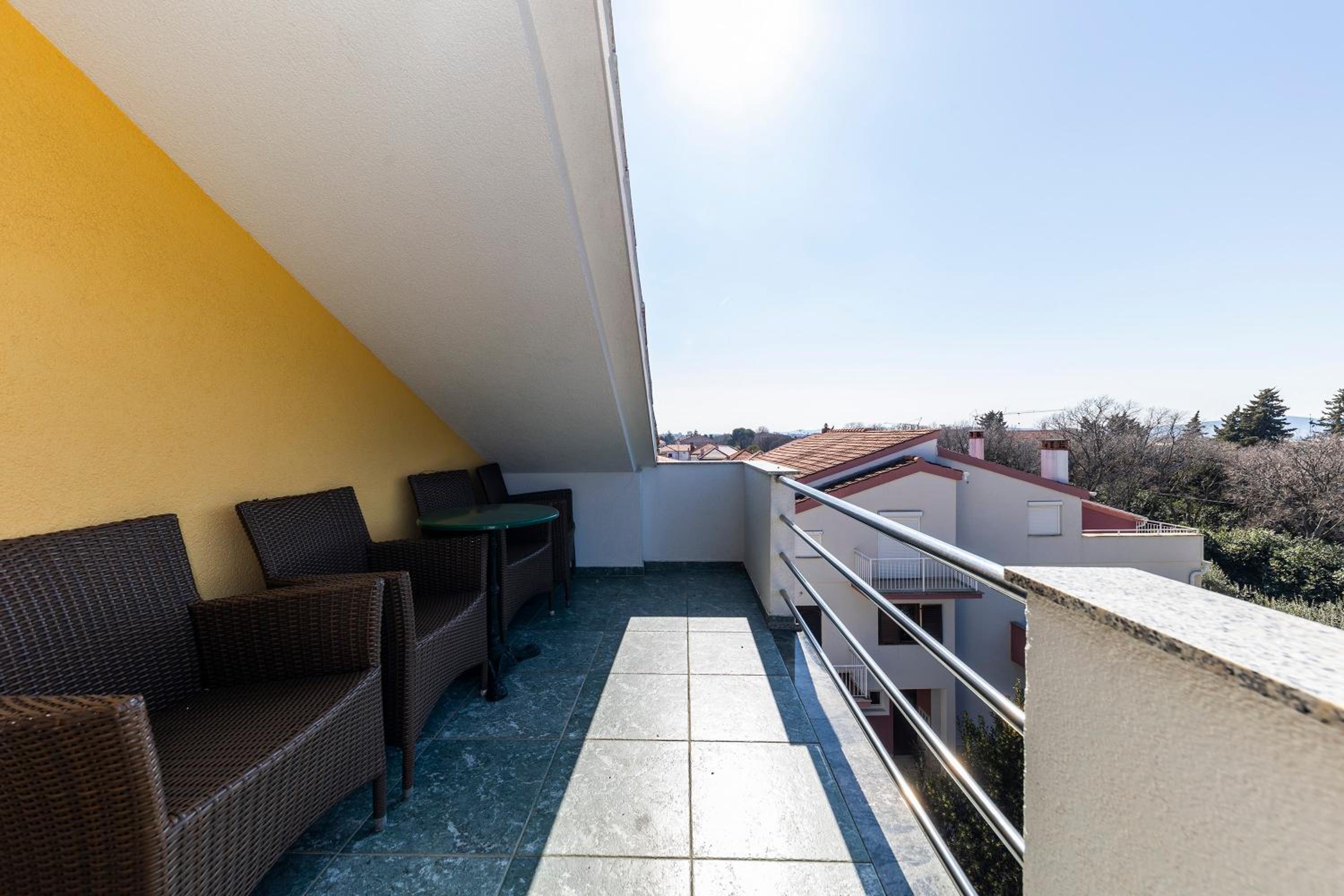 Hotel Guesthouse Villa Irena - Image 1