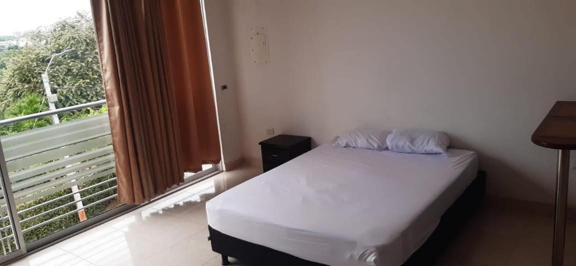 Hotel Apartaestudio Sendero Primavera - Image 1