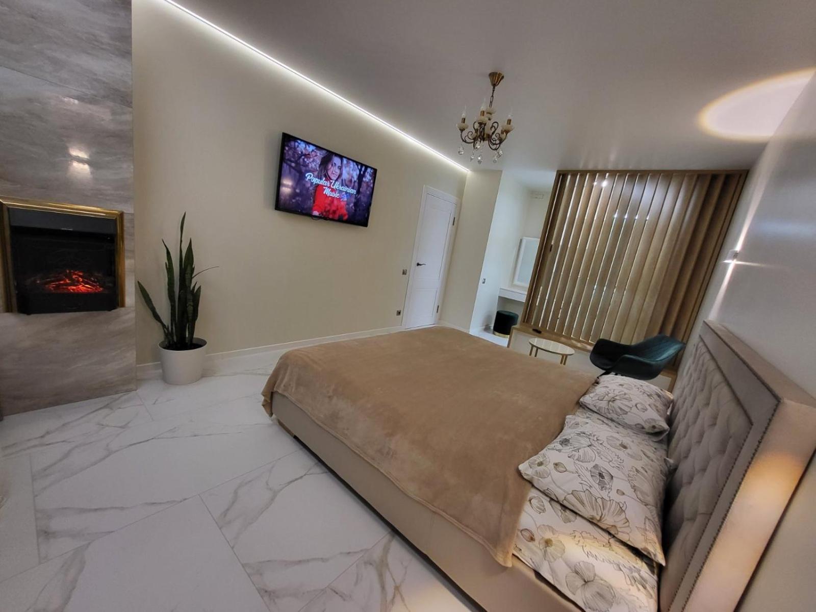 PRESTIGE-GOLD view 2