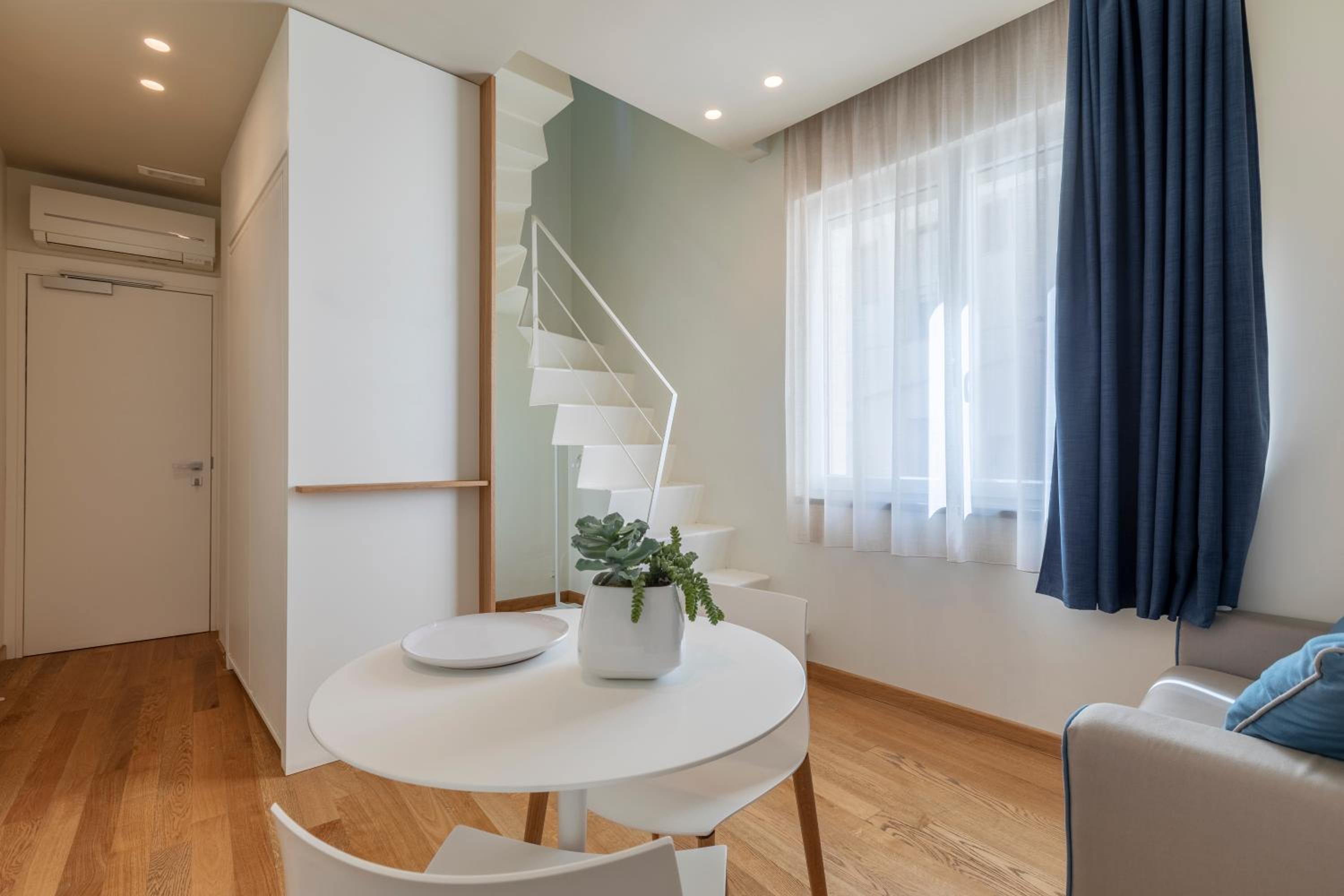 Gaura Apartments