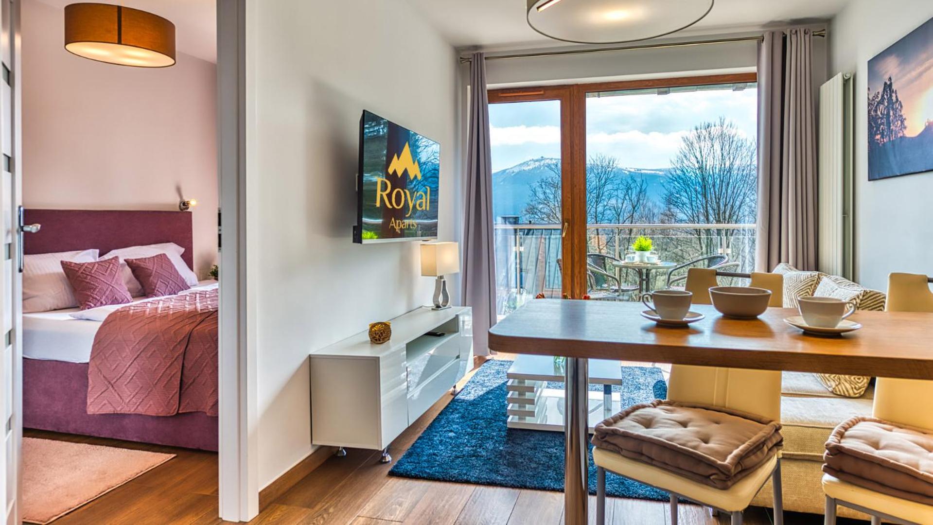 Apartamenty ROYAL APARTS Widok 800 - z panoramą gór