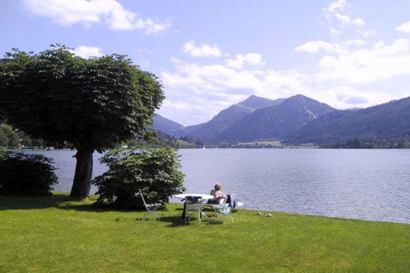 Ferienwohnungen am See _ Hinterseer view 2