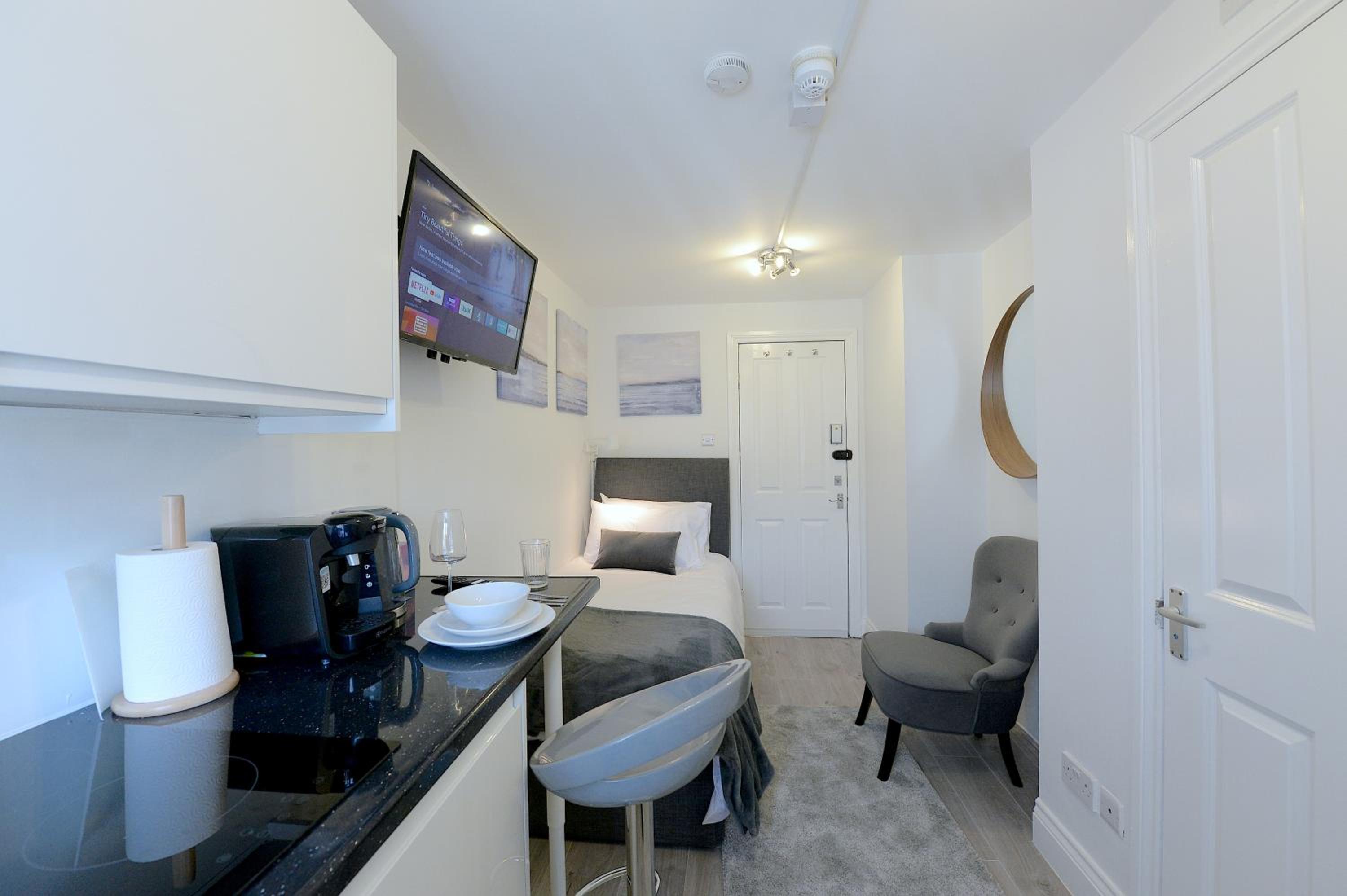 hotel room