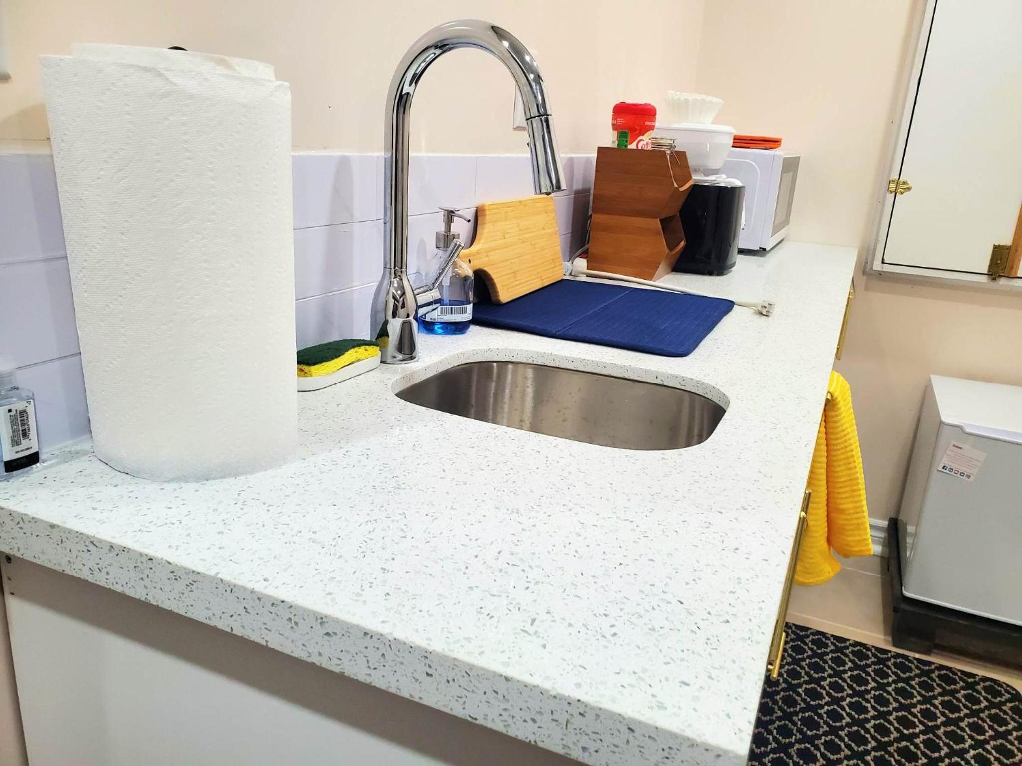 Cozy & Convenient Studio Apartment