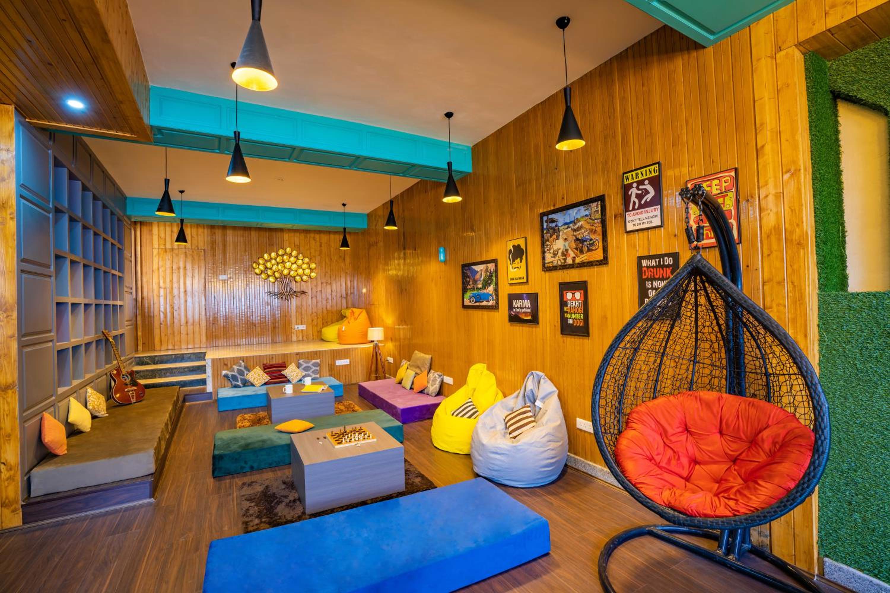 lounge