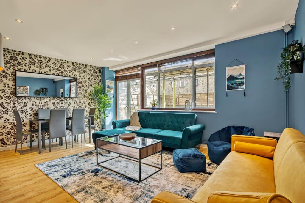 Lovely 3-Bed Clapham Common