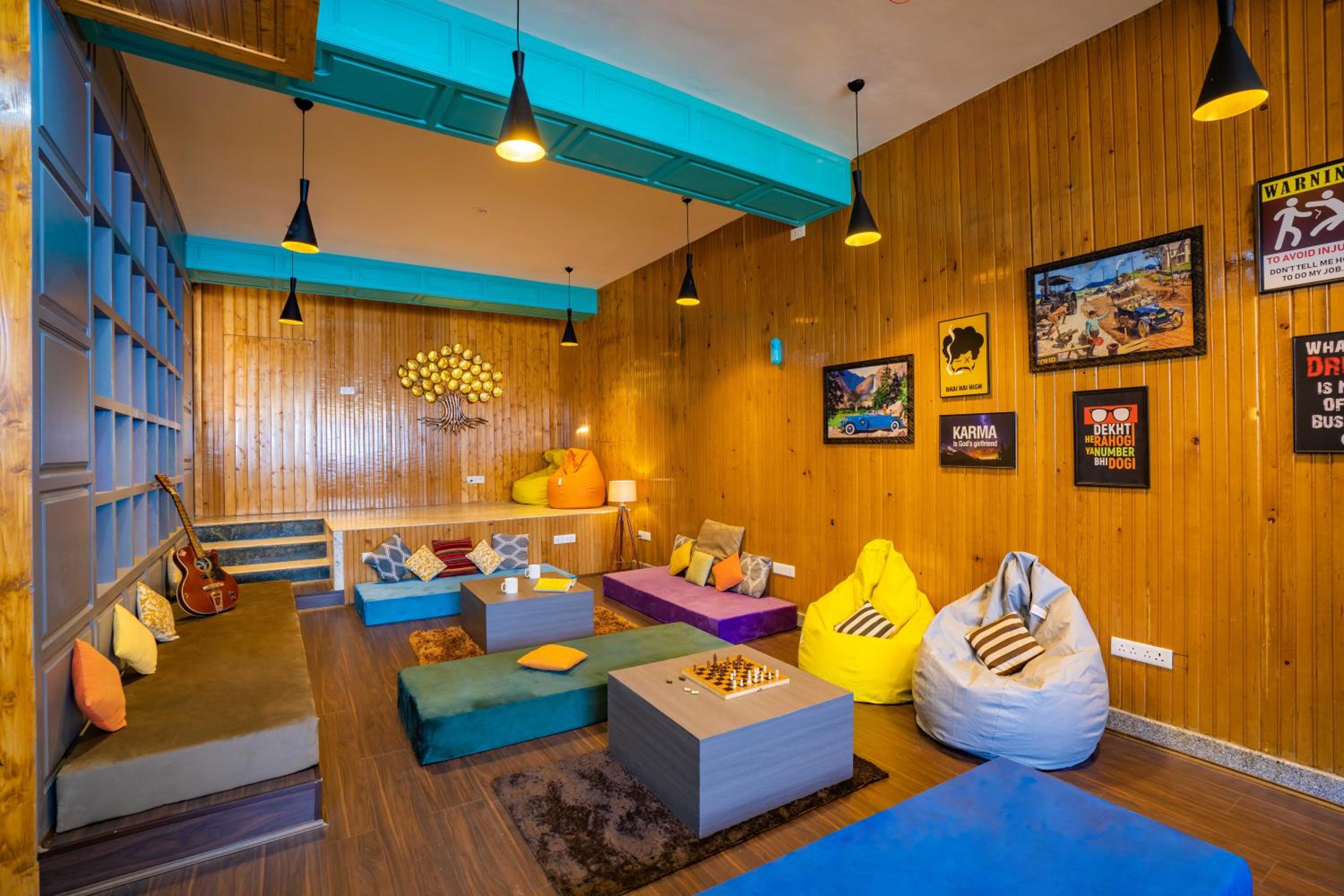 lounge