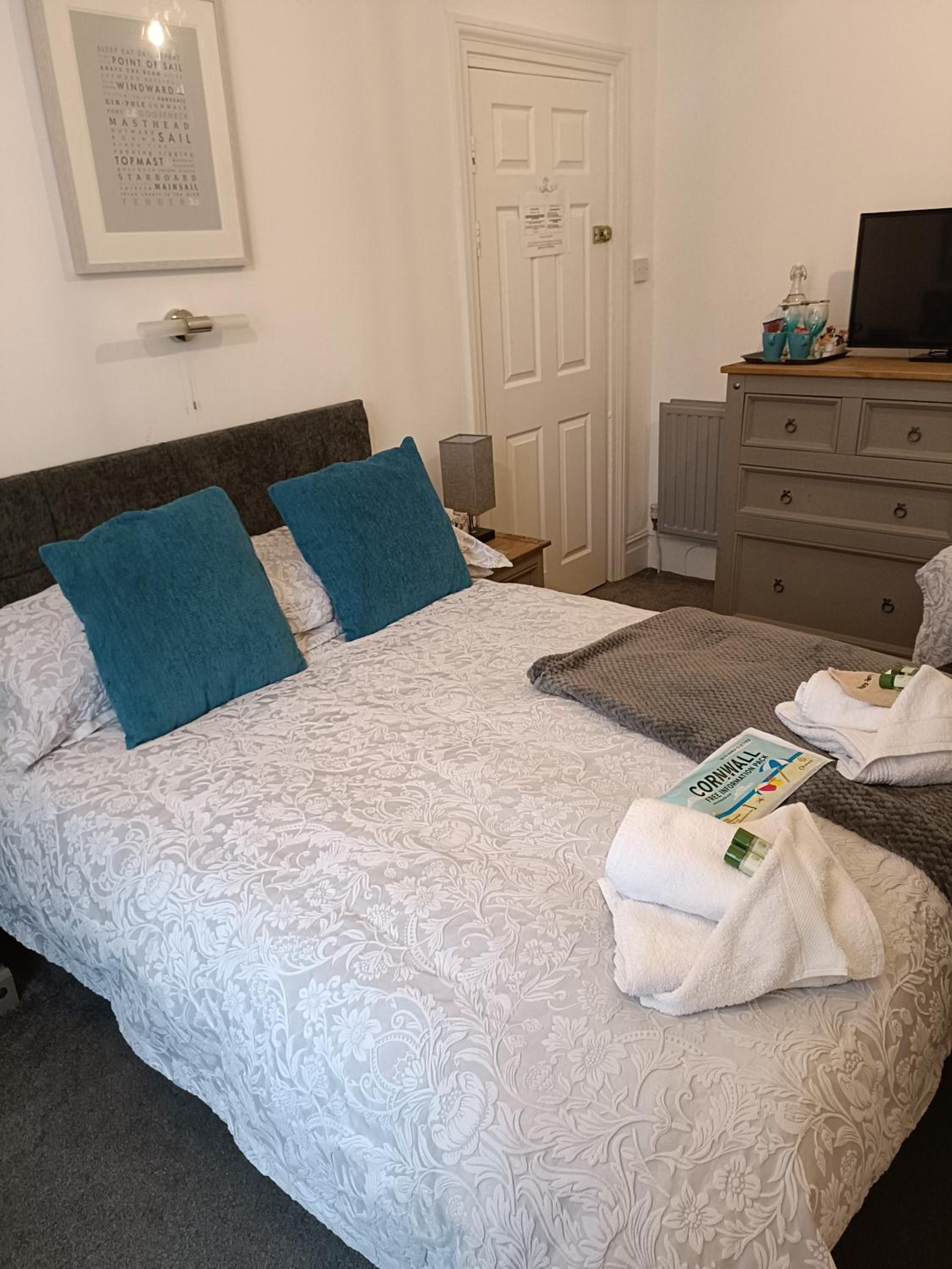 Tregella Guest House