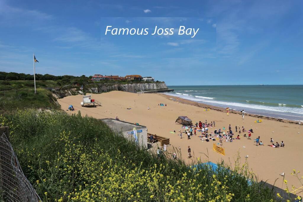 Sandpiper Cottage By The Sea. Broadstairs. view 5