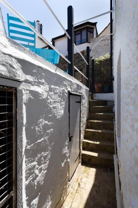 Sandpiper Cottage By The Sea. Broadstairs. view 2