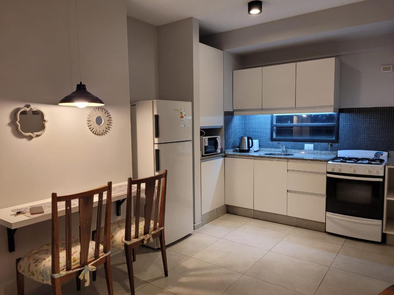 Impecable ambiente con terraza privada