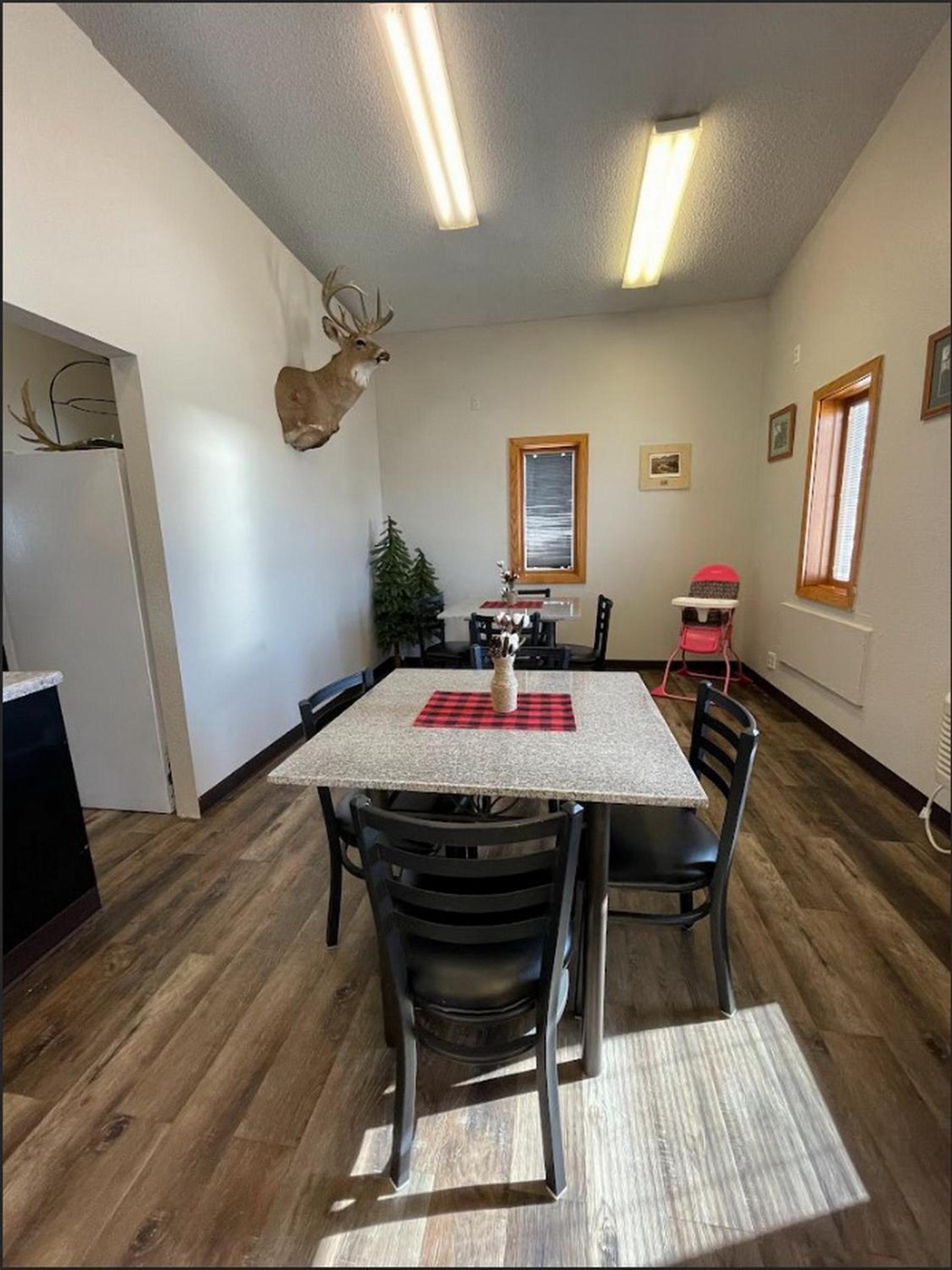 Glendive Lodge