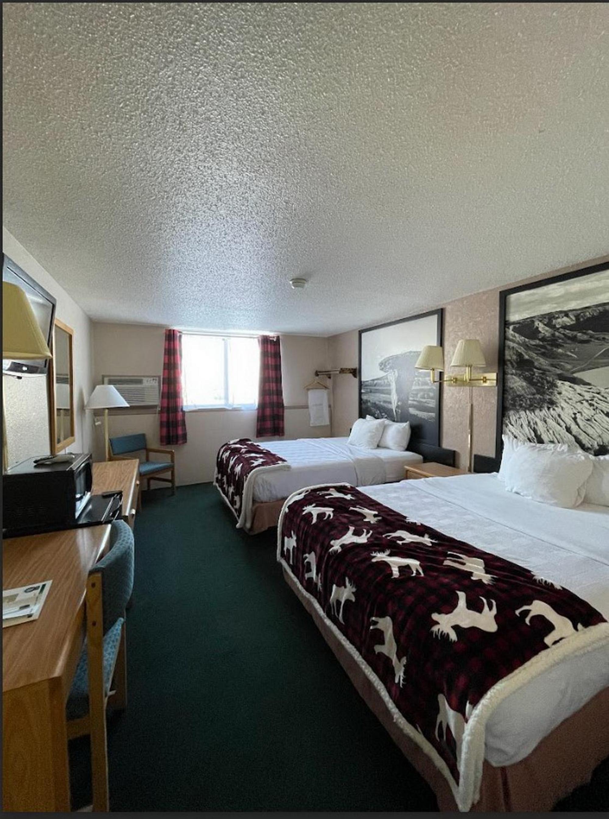 Glendive Lodge