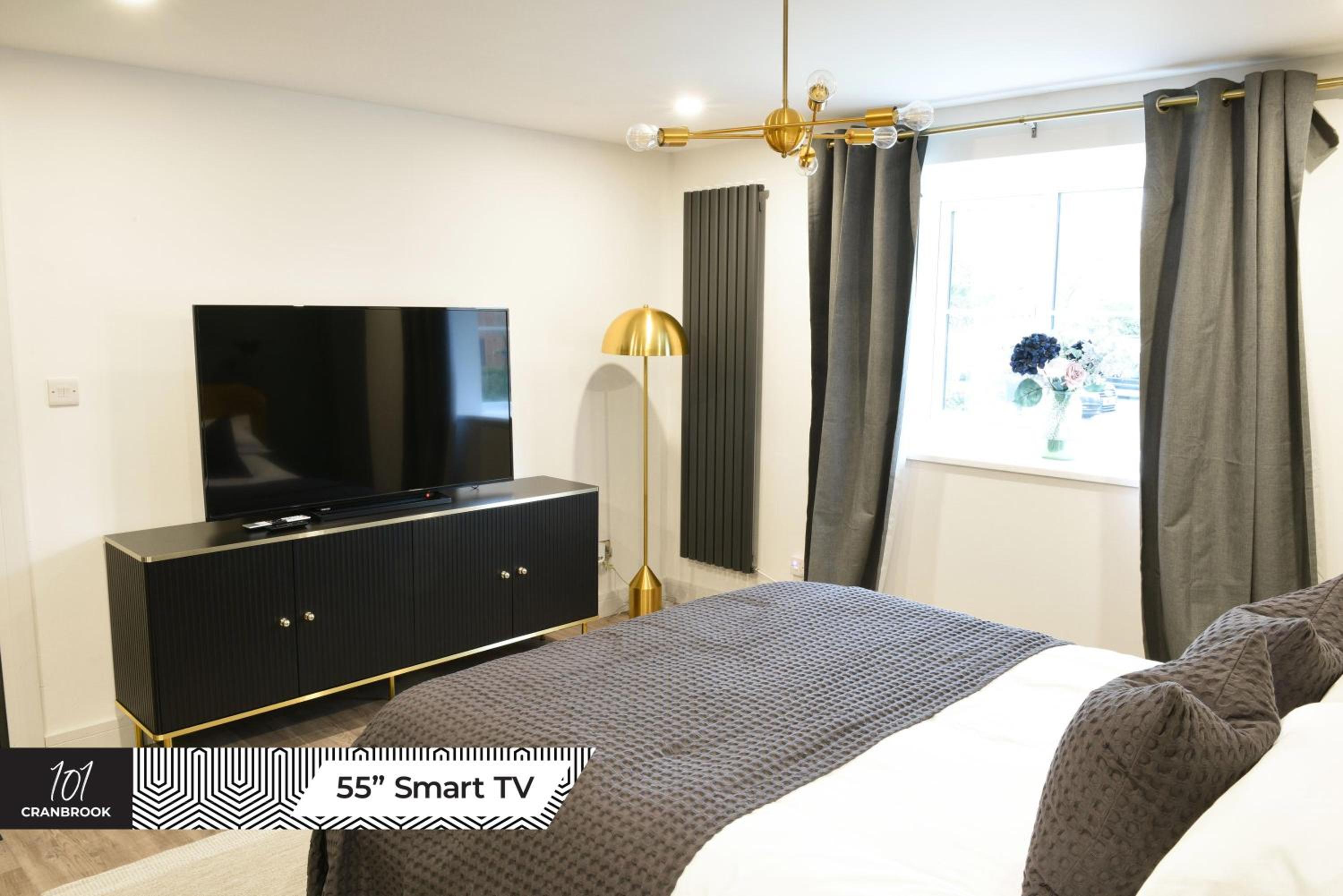 Newly Refurbished Luxury Hotel Style Accommodation