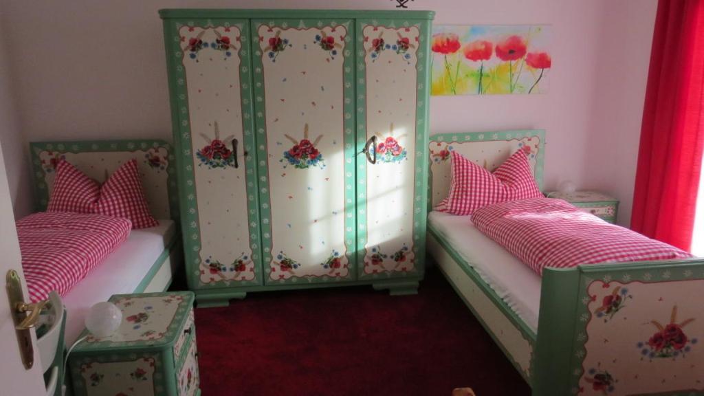 Gastehaus Huber - traditional Sixties Hostel - Property Image 6