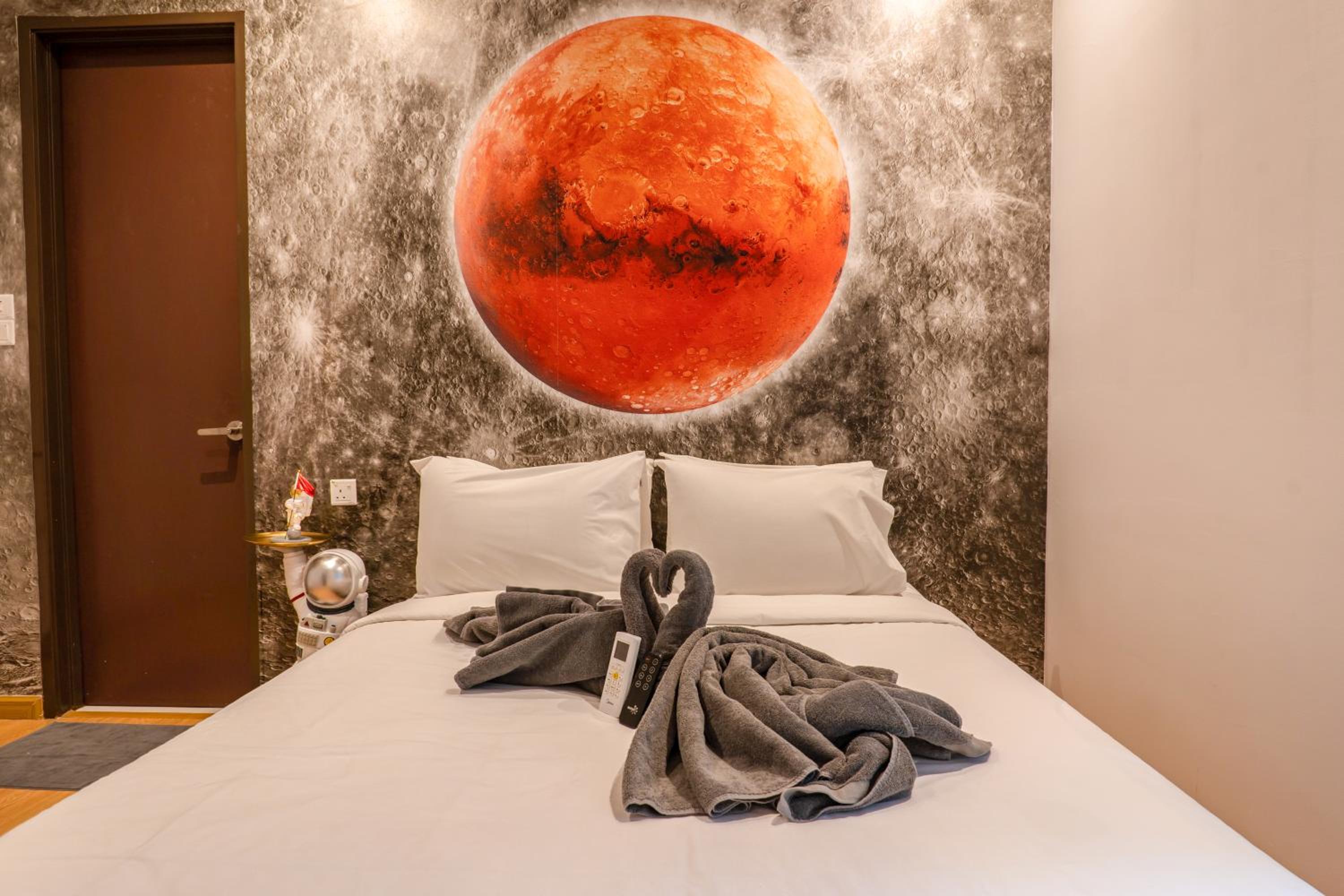 Country Garden Seaview Suite by Nest Home at Danga Bay
