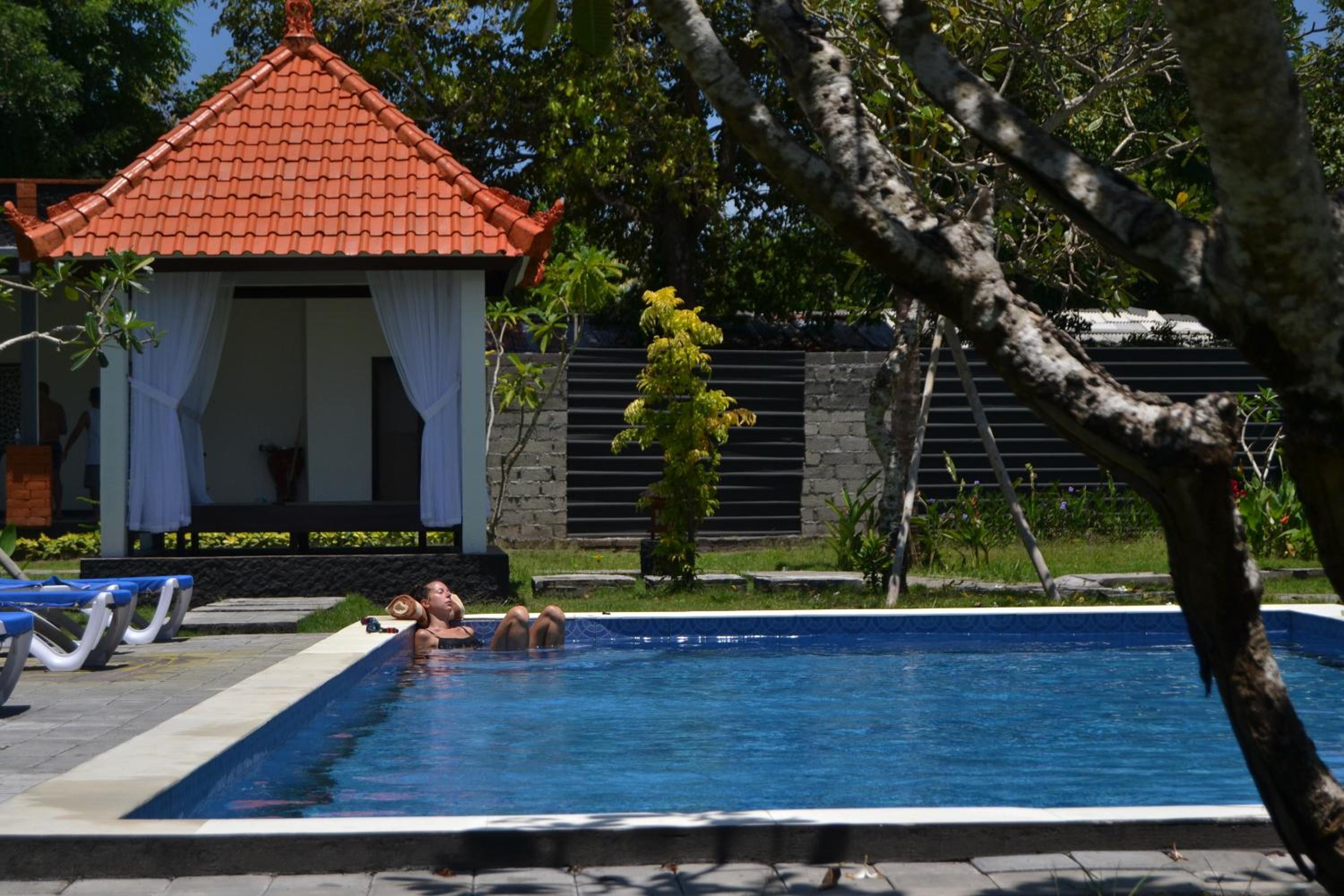 D'Mell Bali
