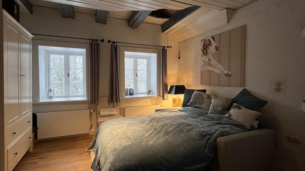 Reetdachhaus Warft Simmerdeis - Maisonettewohnung