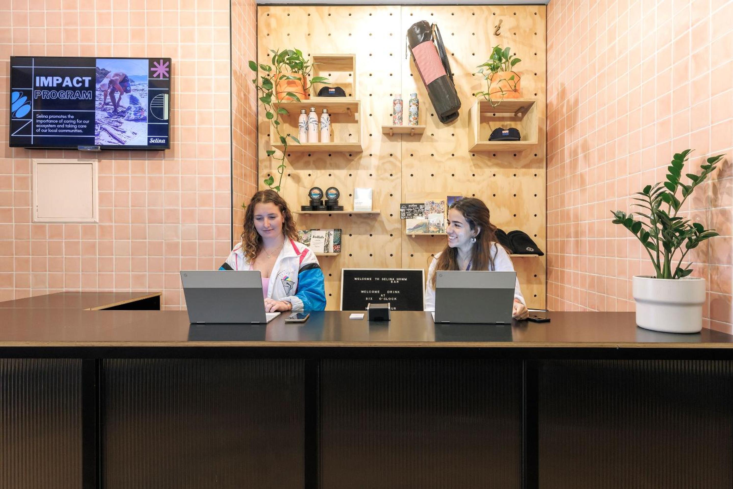 Hotel Roamer Melbourne - formerly Selina Central Melbourne - Image 1