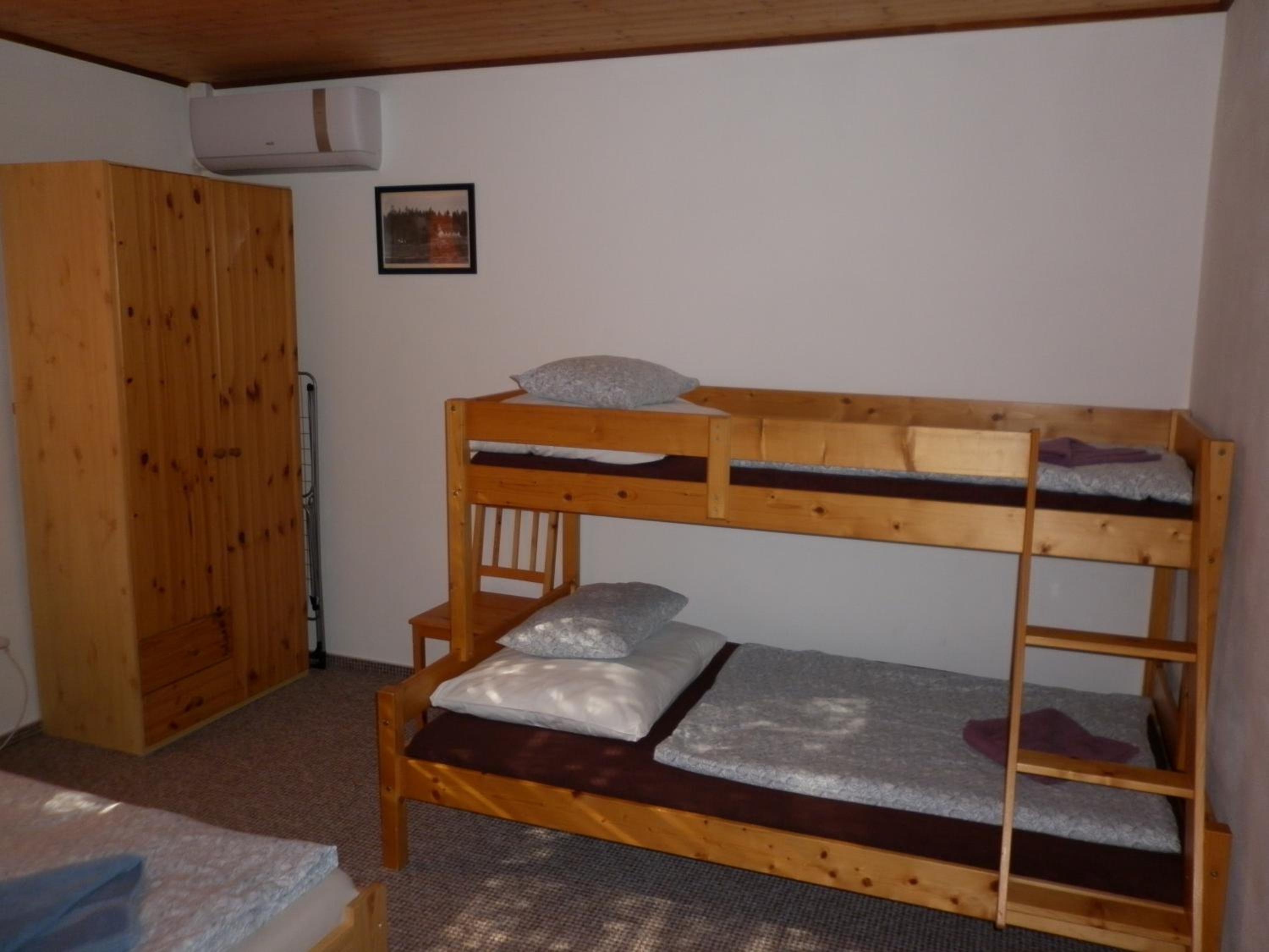 Photo 34