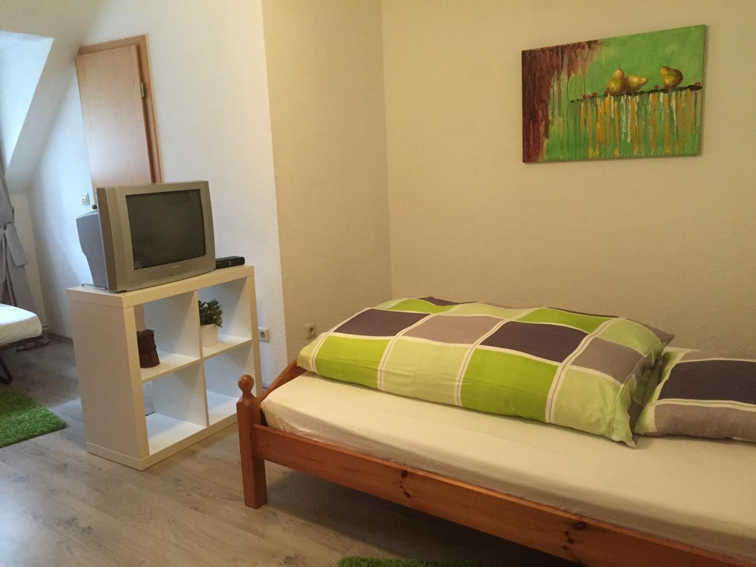 Rael-Boardinghouse
