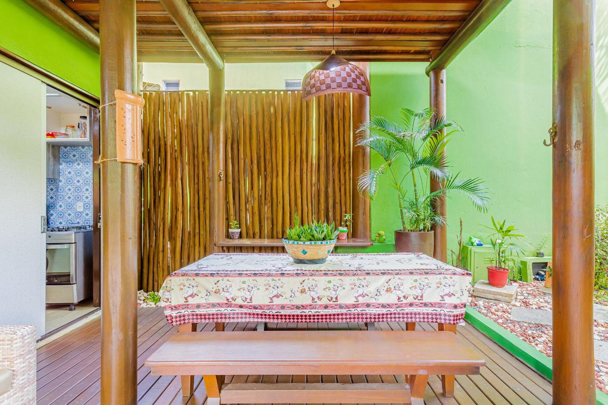 IT12 Beautiful Duplex Bungalow 2 Suites Pé na Areia, Itacimirim