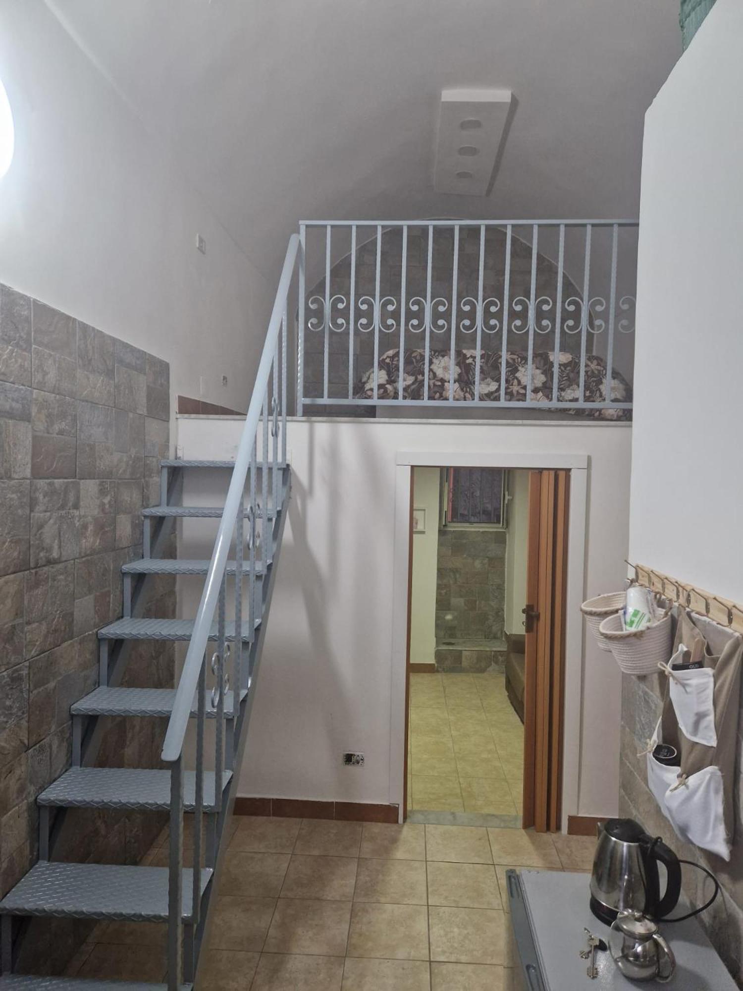 Caponapoli house