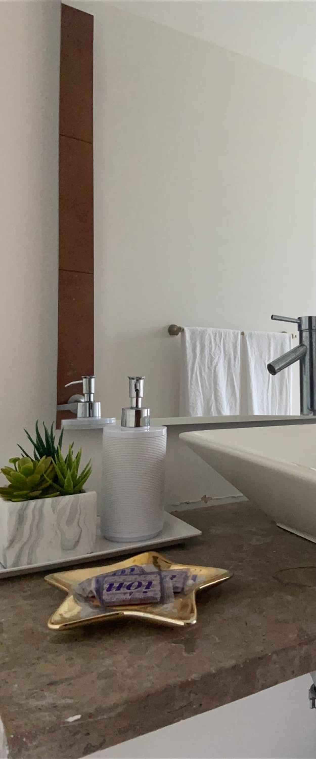 SkyMar Luxury 27