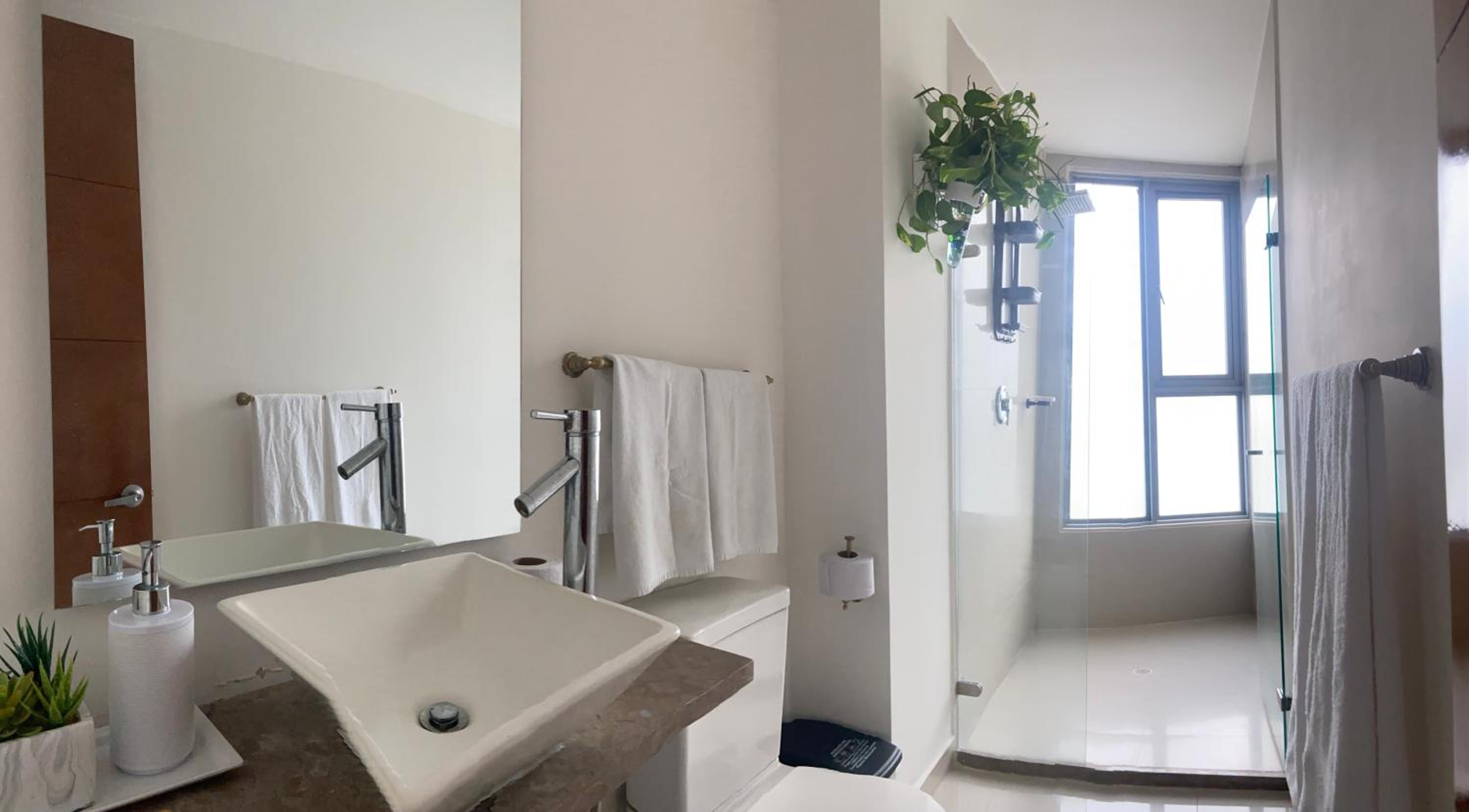 SkyMar Luxury 27