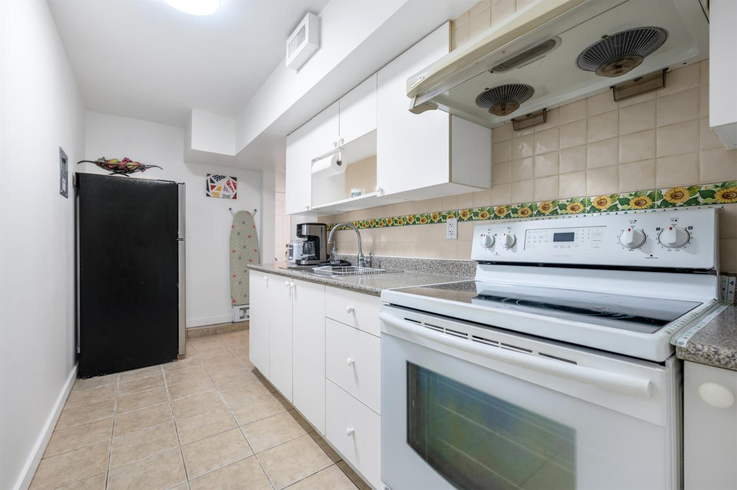 Luxury Delta 2BD Suit on ground floor